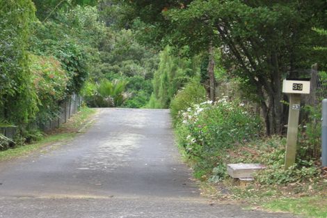 Photo of property in 33 Domain Road, Glenfield, Auckland, 0629