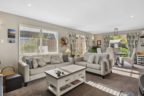 Photo of property in 23 Greenacres Street, Macandrew Bay, Dunedin, 9014