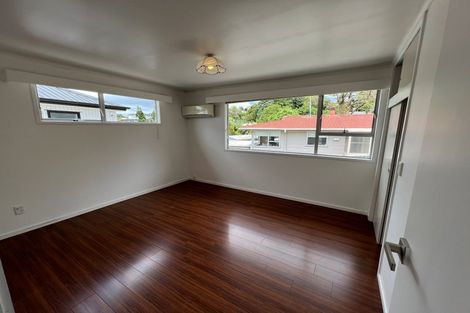 Photo of property in 3 Kerria Place, Sunnynook, Auckland, 0620