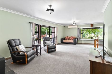 Photo of property in 71 Railway Road, Dalefield, Carterton, 5791