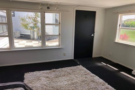 Photo of property in 24 Glasgow Street, Bell Block, New Plymouth, 4312