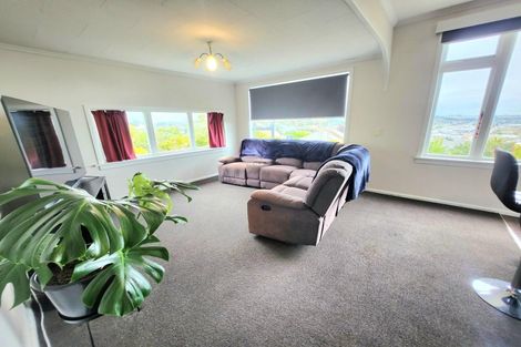 Photo of property in 19 Avon Street, South Hill, Oamaru, 9400