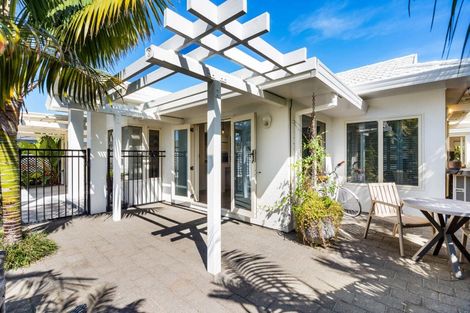 Photo of property in 65 Waghorne Street, Ahuriri, Napier, 4110