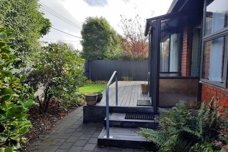 Photo of property in 2 Barrington Street, Somerfield, Christchurch, 8024
