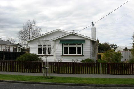 Photo of property in 32 Vivian Street, Solway, Masterton, 5810