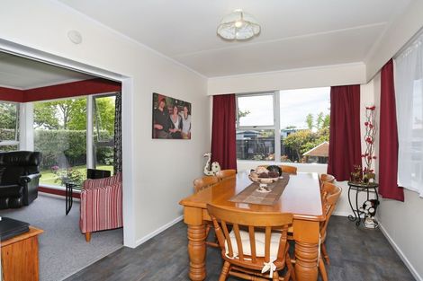Photo of property in 4 Acacia Street, Kelvin Grove, Palmerston North, 4414