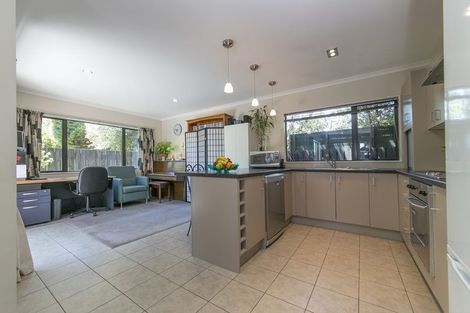 Photo of property in 52b Swanson Road, Henderson, Auckland, 0610