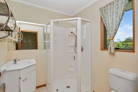 Photo of property in 37 Kew Road, Westport, 7825