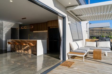 Photo of property in 2 Taeore Lane, Raglan, 3225