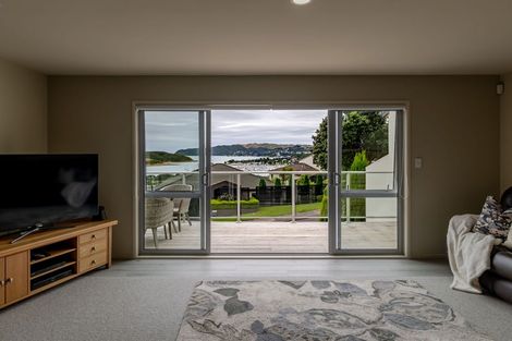 Photo of property in 22 Paremata Drive, Paremata, Porirua, 5024