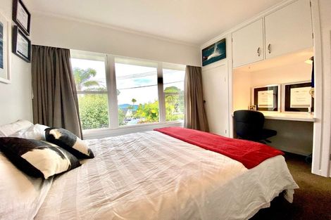 Photo of property in 36 Montgomery Avenue, Rothesay Bay, Auckland, 0630