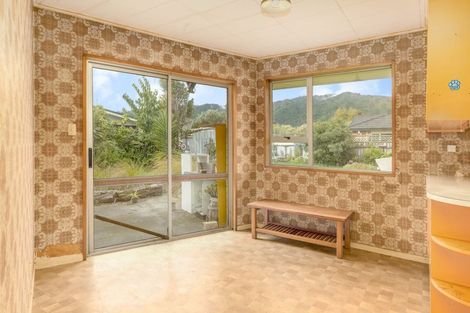 Photo of property in 72 Belvedere Avenue, Waikanae, 5036