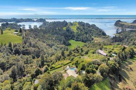 Photo of property in 92 Paparoa Road, Wainui, Opotiki, 3198