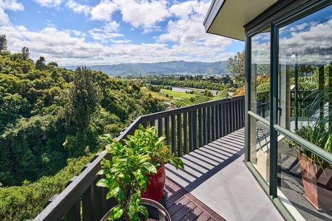 Photo of property in 19 Palm Grove, Belmont, Lower Hutt, 5010