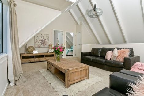 Photo of property in 2/74 Brigantine Drive, Beach Haven, Auckland, 0626