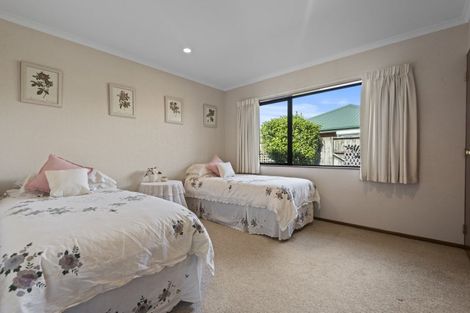 Photo of property in 35 Presidential Drive, Milson, Palmerston North, 4414