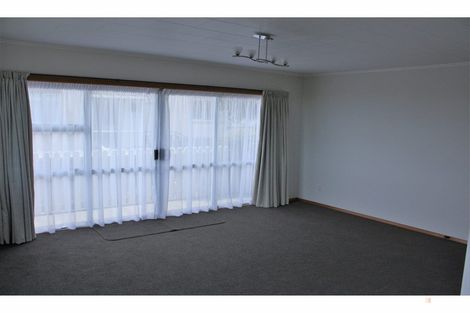 Photo of property in 27 Kowhai Street, Highfield, Timaru, 7910