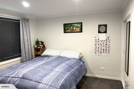 Photo of property in 82 Puhirake Crescent, Pyes Pa, Tauranga, 3112