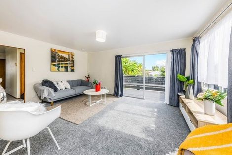Photo of property in 19 Adel Place, Weymouth, Auckland, 2103