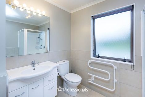 Photo of property in 64 Evergreen Crescent, Trentham, Upper Hutt, 5018