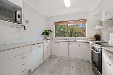 Photo of property in 89c Centreway Road, Orewa, 0931