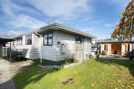Photo of property in 14 College Place, Poike, Tauranga, 3112