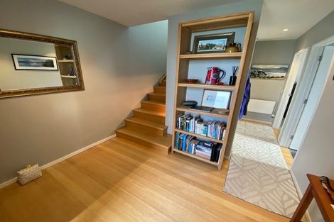 Photo of property in 23 Napier Street, Karaka Bays, Wellington, 6022