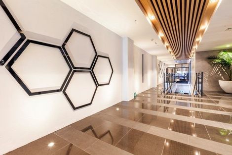 Photo of property in Queen's Residences, 1406/8 Airedale Street, Auckland Central, Auckland, 1010