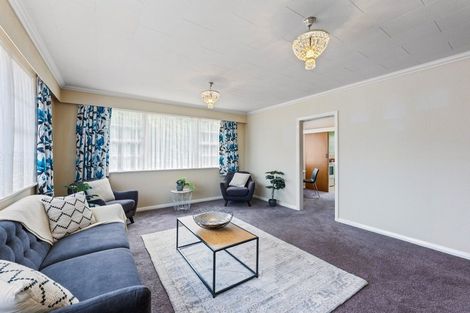 Photo of property in 387 Fergusson Drive, Heretaunga, Upper Hutt, 5018