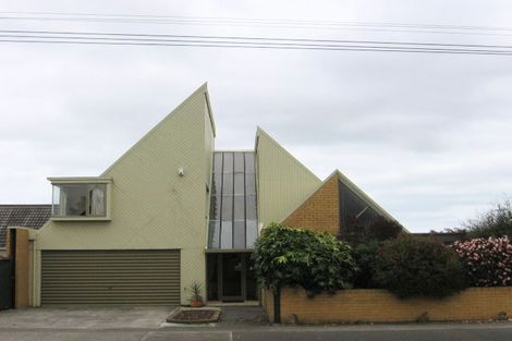 Photo of property in 39 Weraroa Road, Levin, 5510