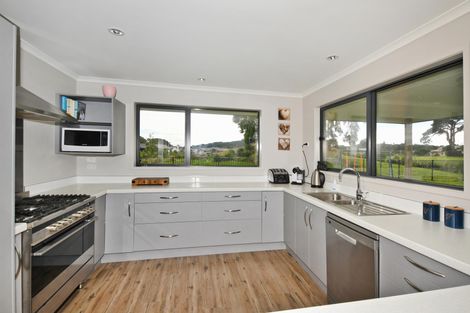 Photo of property in 27 Heartstone Place, Te Kamo, Kamo, 0185