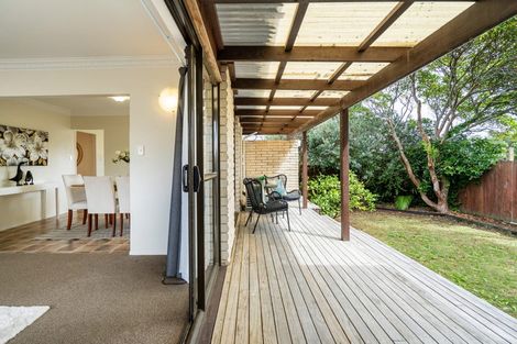 Photo of property in 2/39 Stanley Avenue, Milford, Auckland, 0620