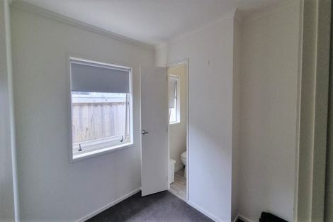 Photo of property in 32 Cupples Street, Papamoa Beach, Papamoa, 3118