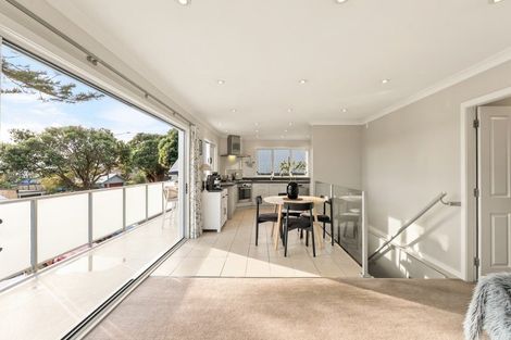 Photo of property in 225 Muritai Road, Eastbourne, Lower Hutt, 5013