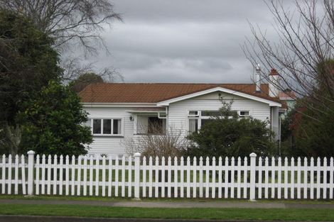 Photo of property in 124 Weraroa Road, Levin, 5510