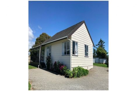 Photo of property in 2 Rosewood Place, Paraparaumu, 5032