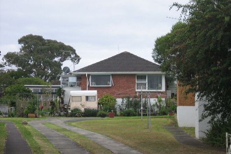 Photo of property in 2/5 Ellen Avenue, Hillcrest, Auckland, 0627