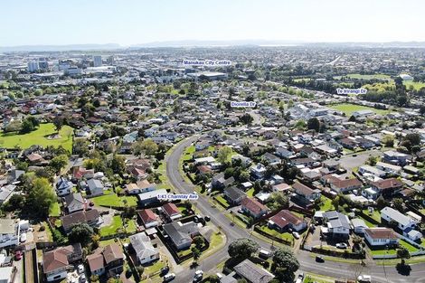 Photo of property in 1/43 Charntay Avenue, Clover Park, Auckland, 2019