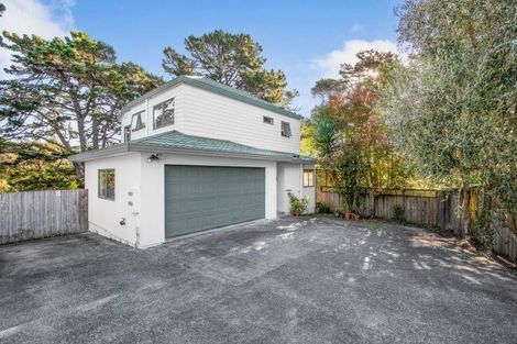 Photo of property in 1/24 Capilano Place, Glenfield, Auckland, 0629