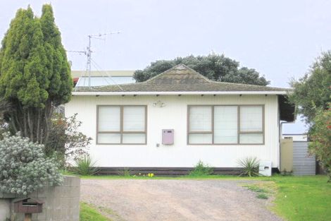 Photo of property in 3 Lee Street, Mount Maunganui, 3116