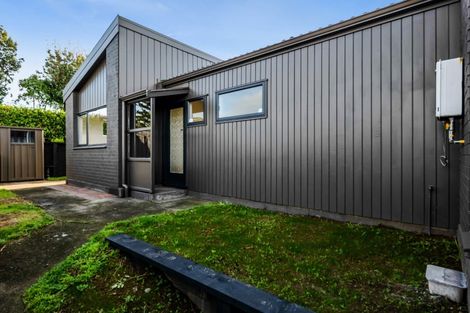 Photo of property in 20 Tiverton Crescent, Whalers Gate, New Plymouth, 4310