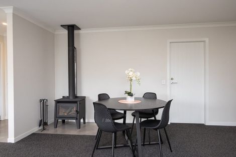 Photo of property in 9a Monckton Street, Feilding, 4702