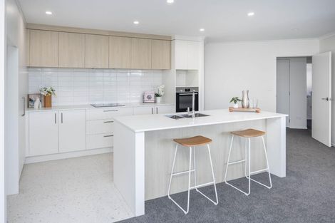 Photo of property in 13 Pukaki Place, Baverstock, 3200