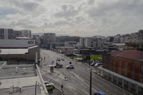 Photo of property in Cube Apartments, 5i/242 Taranaki Street, Mount Cook, Wellington, 6011