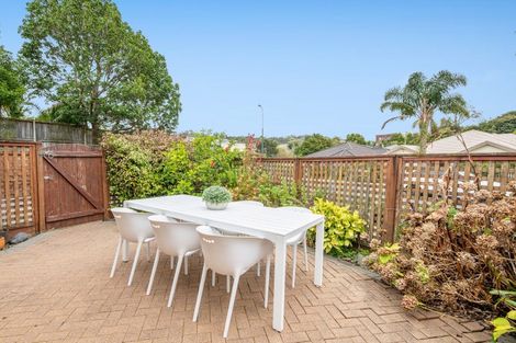 Photo of property in 4 Red Hibiscus Road, Stanmore Bay, Whangaparaoa, 0932