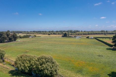 Photo of property in 383 Coutts Island Road, Coutts Island, Belfast, 7670