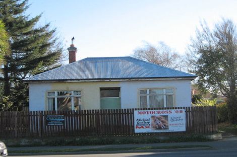 Photo of property in 815 Main North Road, Belfast, Christchurch, 8051