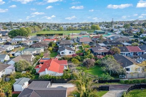 Photo of property in 70 Wellington Street, Howick, Auckland, 2014