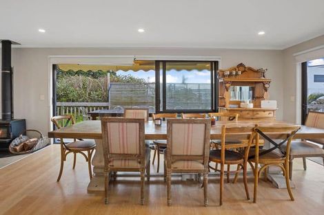Photo of property in 292b Seaforth Road, Waihi Beach, 3611