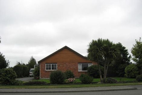 Photo of property in 168 Mcmurdo Street, Tinwald, Ashburton, 7700